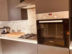 Lovely Comfortable 3 Bed Home, near Worcester