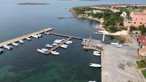 A vacation on a private island img29