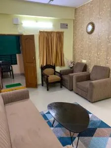 KesarHomes FLT101 2BHK 1st Flr -HomeStay-Lift-AC-Kukatpally - Kukatpally