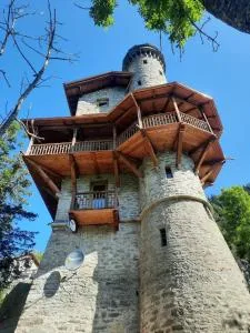 Il Castello nel Bosco, appartamento Torrente - Chardonney