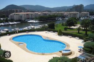 RDJ 4 Pers Piscine proche mer au Jean BART