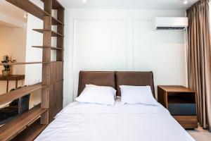 Studio Luxury Suite Near Center