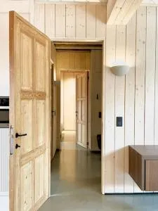 AWolf in a healthy NEW home - Nederheide