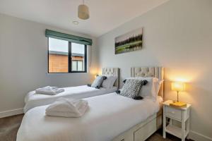 12 Putsborough - Luxury Apartment at Byron Woolacombe, only 4 minute walk to Woolacombe Beach!