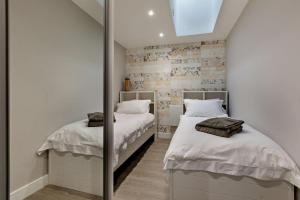 1 Woolacombe West - Luxury Apartment at Byron Woolacombe, only 4 minute walk to Woolacombe Beach!