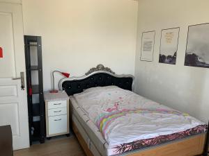 Sejours chez l'habitant Chambre simple proche de mairie Orly : photos des chambres