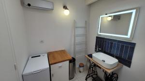 Appartements Maison 8 personnes Louvre Bollaert WIFI PS4 : photos des chambres