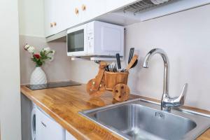 3 Bedrooms City Center and Beach