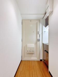 Shinjuku Center新宿中心! 3min walk from subway最近地铁站3分! Shinjuku Kabukicho新宿歌舞伎! 著名连锁大型公寓!314