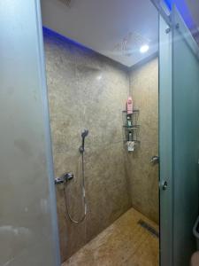 Appartement entier avec parking privé