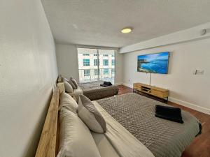 Elegant Centric Vibrant Pool Jacuzzi Free Parking