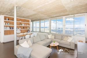 Stunning views to sea from Modern Villa El Mirador near Sitges