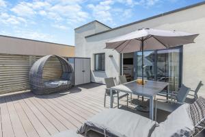 20 Woolacombe East - Luxury Apartment at Byron Woolacombe, only 4 minute walk to Woolacombe Beach! - 4hvězdičkové hotely ve městě Woolacombe