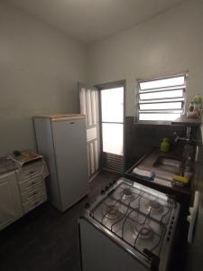 Kitnet térrea com ar-condicionado - Praia do Forte