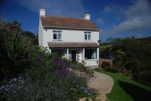 St Cyrs - Porthcurno