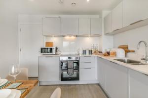 8 Woolacombe West - Luxury Apartment at Byron Woolacombe, only 4 minute walk to Woolacombe Beach!