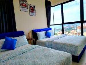 world premium apartment 3BR pool sea view netflix 14pax a27