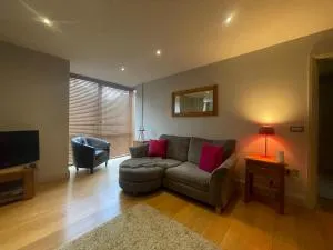 Flat 8 Pelican House - Thatcham