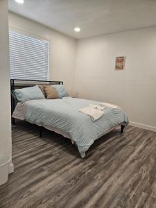 Shasta Om, 1BR1BA Back unit