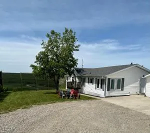 Foothills Ranch & Airbnb - Cardston