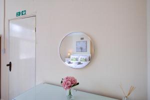 Newly Refurbished 2 Bedroom House