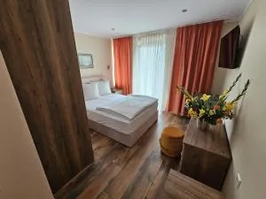 Hotel Post Nürtingen - 尼尔廷根