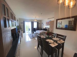 Puerto Princesa Palawan B and B by David And Jens Suite Camella Manors Verdant