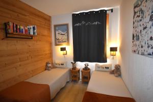 Maisons de vacances VAUJANYLOCATIONS - Les Valmonts : photos des chambres