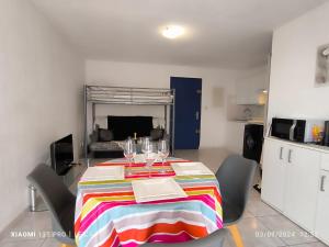 Appartements Appartement cosy 36m2 face a la mer : photos des chambres
