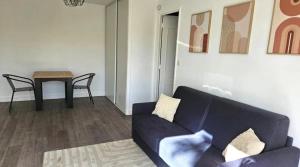Appartements Agreable T2 avec balcon proche gare : photos des chambres