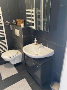 Ruhige Wohnung im Künstlerviertel nähe Hbf & Uni