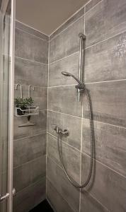 Grand loft lumineux, hyper centre & parking privé