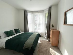 London Serviced Accommodation near Tottenham Hotspurs Football Stadium Great for Contractors