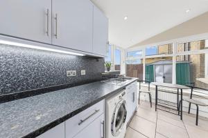 Contractors Haven in Medway