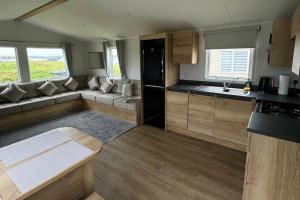Sea La Vie Caravan at Silver Sands Holiday Park
