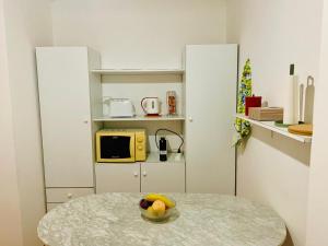 Vacanze Romane Colosseo apartment