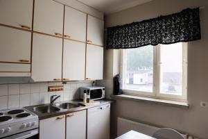 Cozy City Condo by BookLapland