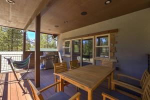 Navahoe Nest - Large Luxury Home w Hot Tub