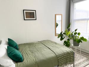 London Serviced Accommodation near Tottenham Hotspurs Football Stadium Great for Contractors