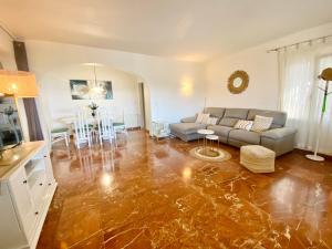 "Casa Claudia" - private holiday home with pool and garden in Moraira