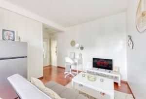 Appartements L-ideal a 2 pas de Paris et du metro dhhimmo : photos des chambres