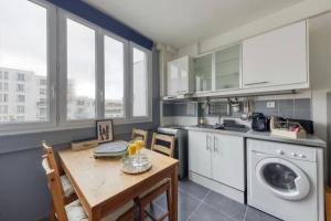 Appartements L-ideal a 2 pas de Paris et du metro dhhimmo : photos des chambres