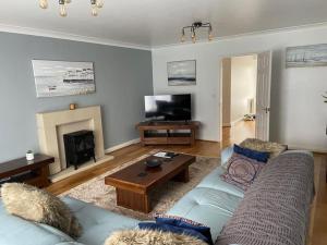 Explore Anglesey 5 min to beach