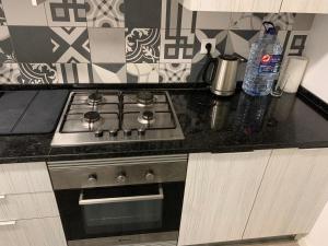 Shared Room with single bed in modern apartment