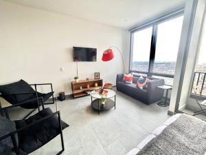 Departamento a unos pasos de reforma y centro histórico