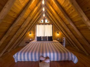 Cabaña con Jacuzzi en Santa Elena