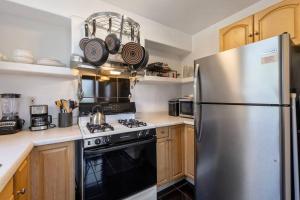 Kihei Akahi C320- Kihei Studio, walk to shops, dining, & the beach