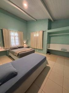 Ampla casa de 3 quartos com piscina em Serrambi PE a 50mts do mar