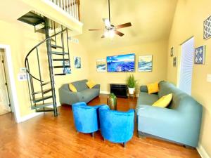 Grand isle Detached Condo Unit F 3 bedrooms 1 bath Easy beach access pet ok
