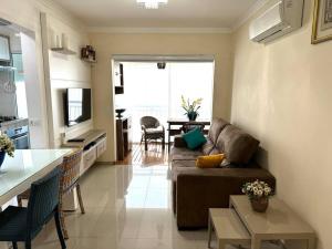 2014 Em frente Albert Einstein e Estádio do Morumbis